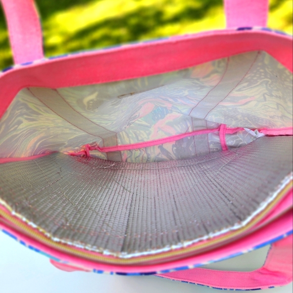 NWT Lily Pulitzer Removable Cooler Insert Tote in Saltwater Blue Shade Seekers - Picture 8 of 9